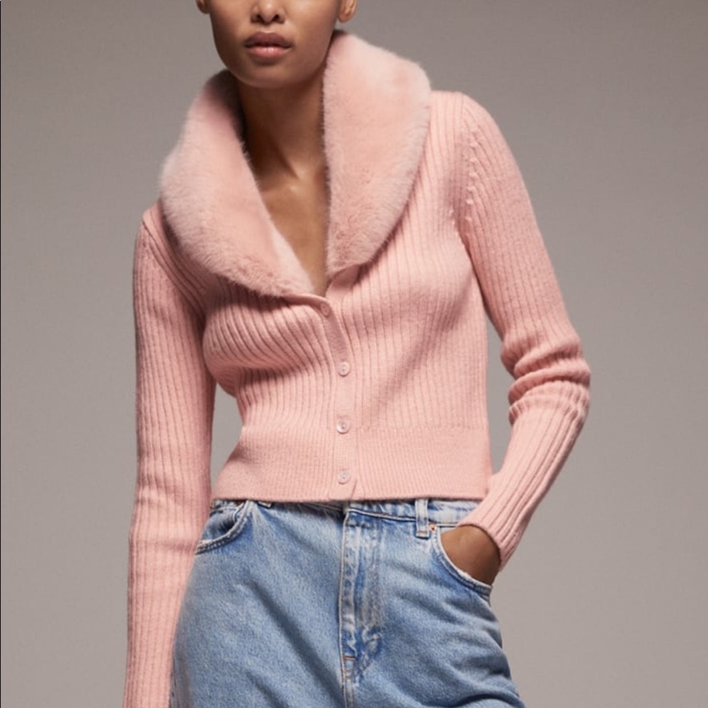 NWT pink fur trim cardigan!